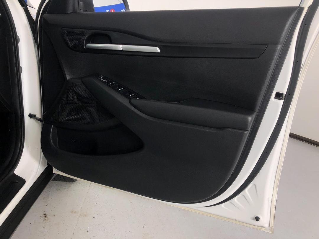 Photo '15' of KIA Seltos