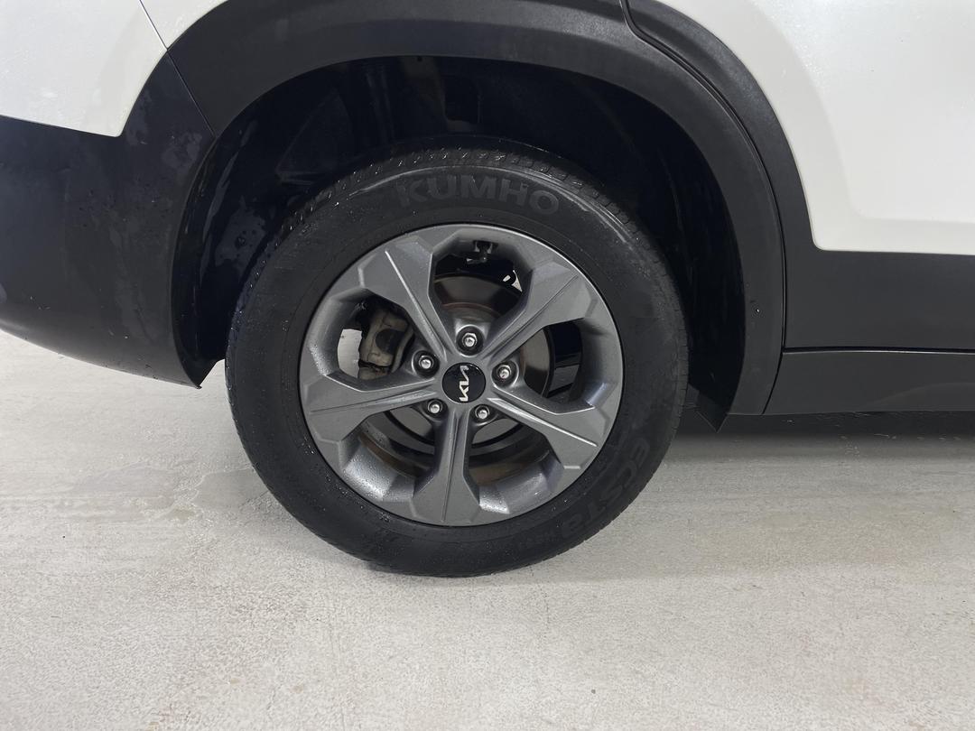 Photo '12' of KIA Seltos