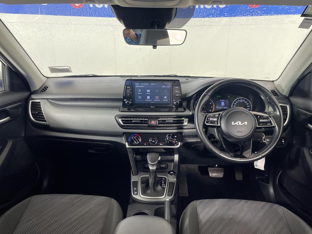 Photo '17' of KIA Seltos