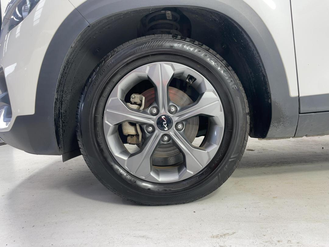 Photo '10' of KIA Seltos