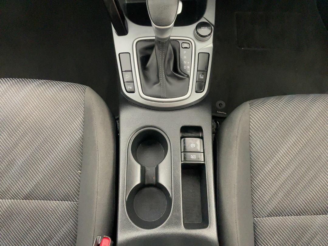 Photo '18' of KIA Seltos