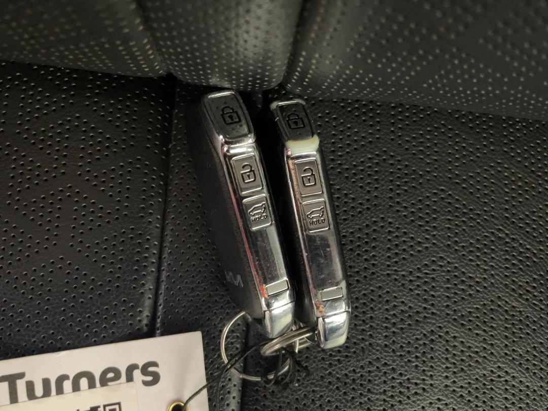 Photo '22' of KIA Sorento