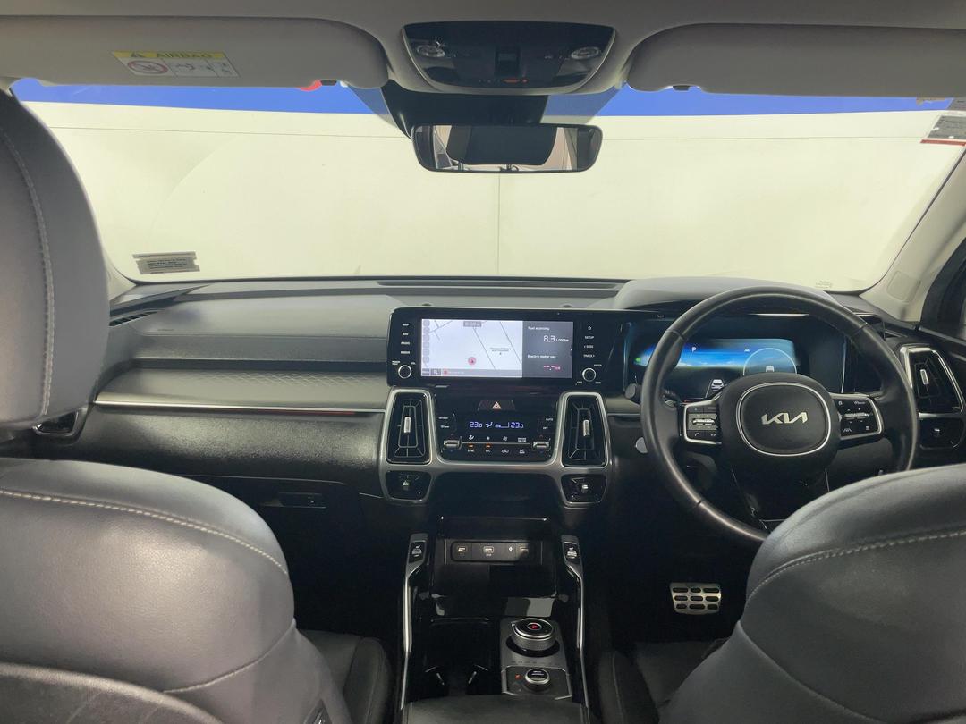 Photo '17' of KIA Sorento