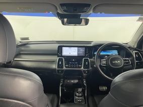 Photo '17' of KIA Sorento