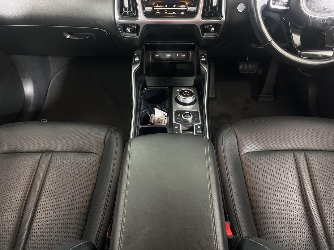 Photo '23' of KIA Sorento