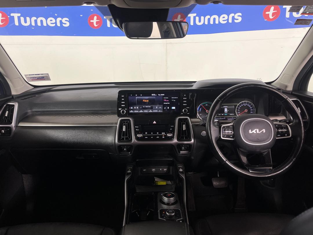 Photo '17' of KIA Sorento