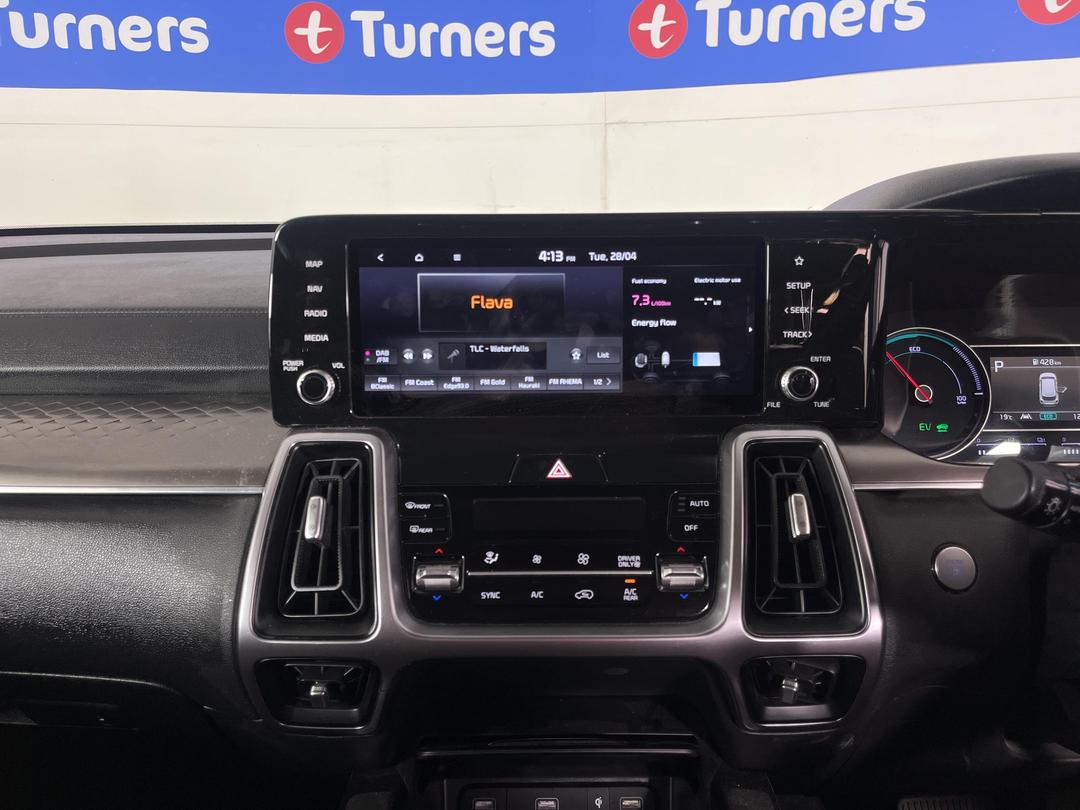 Photo '18' of KIA Sorento