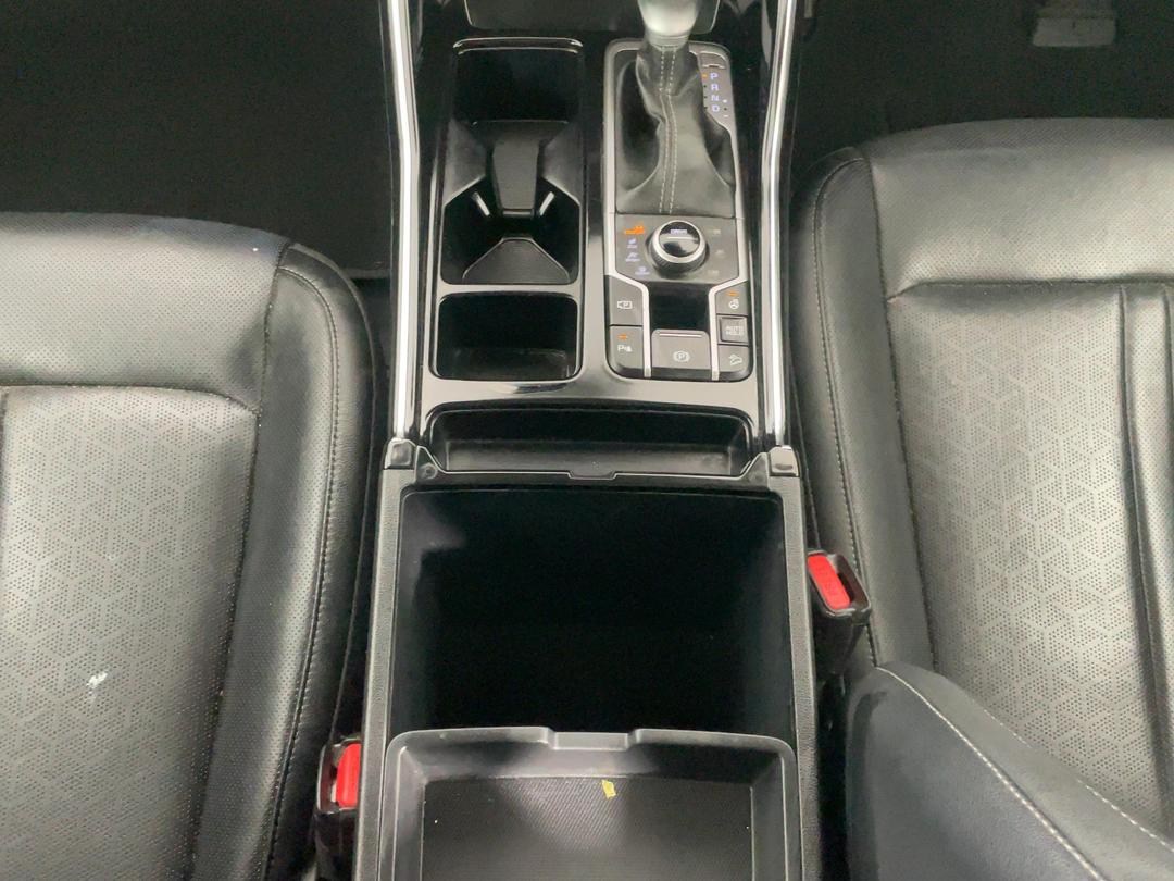 Photo '18' of KIA Sorento