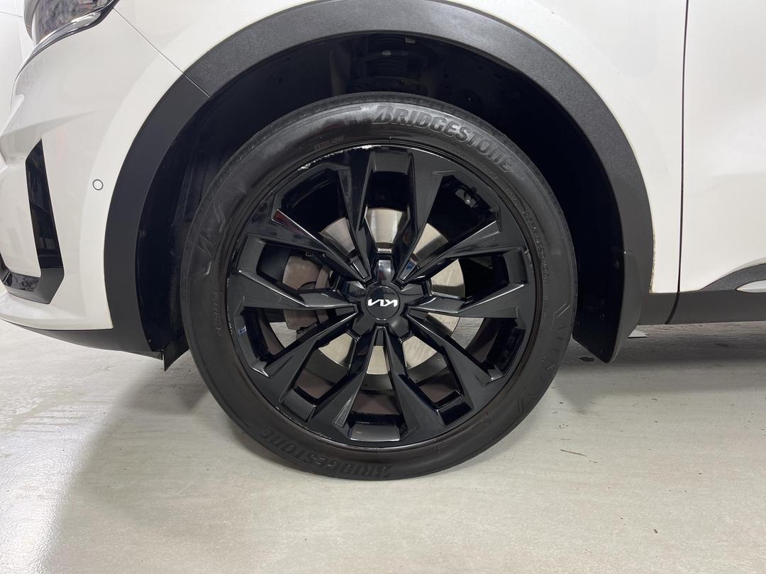 Photo '10' of KIA Sorento