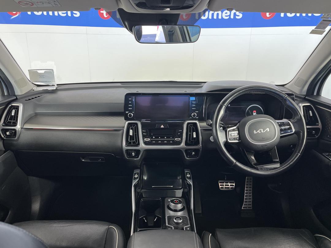 Photo '17' of KIA Sorento