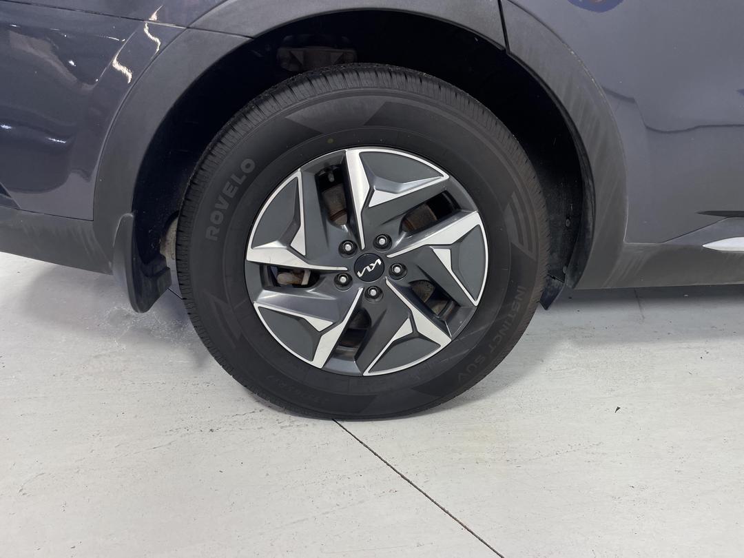 Photo '12' of KIA Sorento