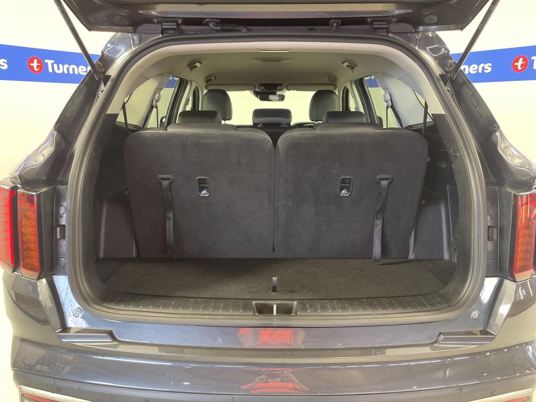 Photo '14' of KIA Sorento