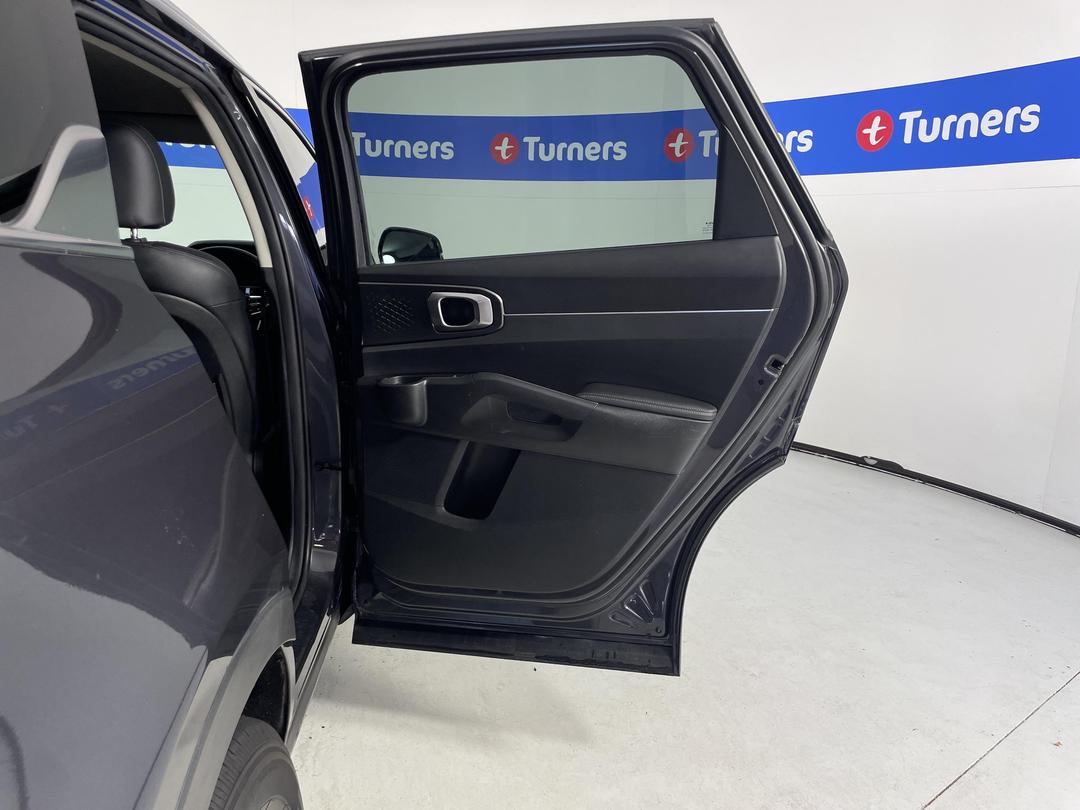 Photo '19' of KIA Sorento