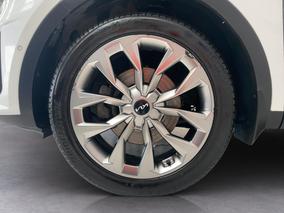 Photo '10' of KIA Sorento