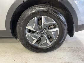 Photo '11' of KIA Sorento