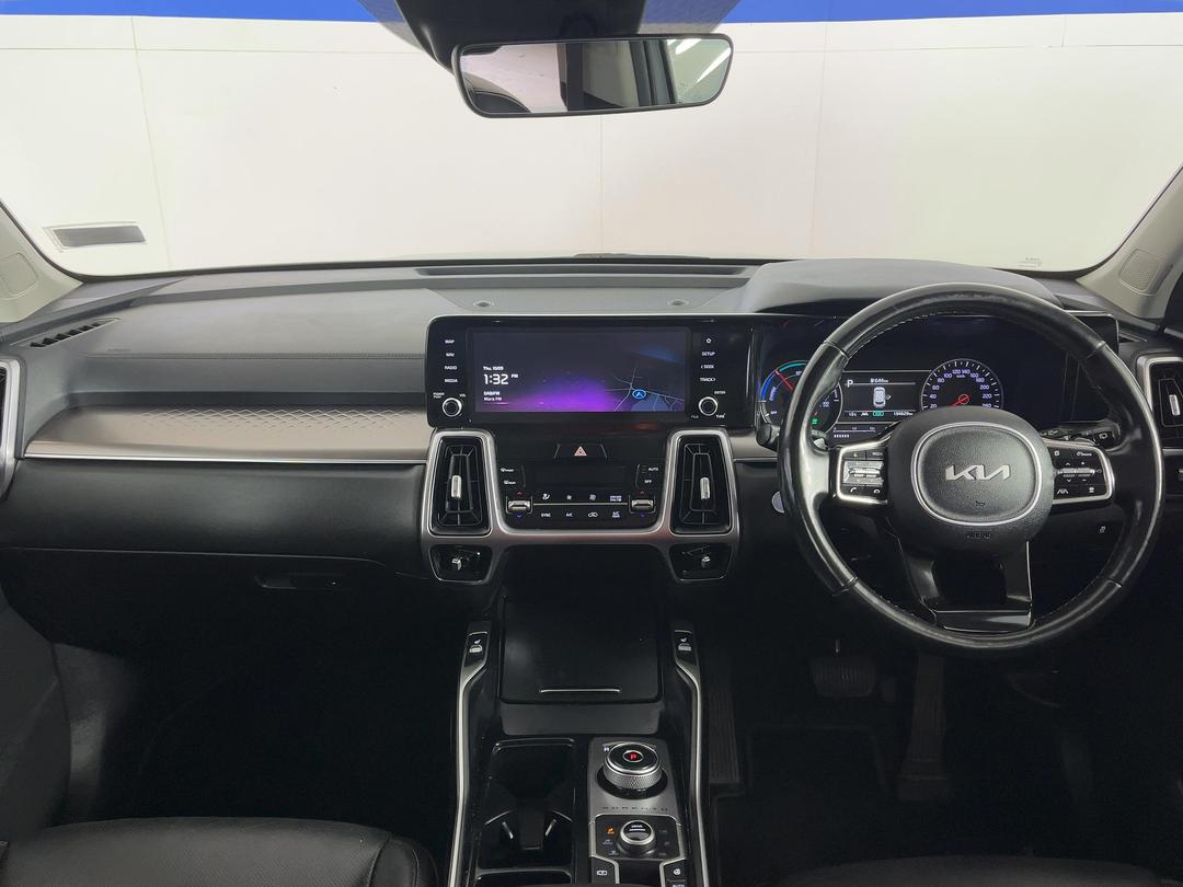Photo '17' of KIA Sorento