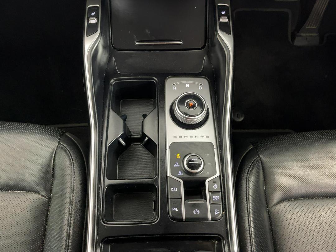 Photo '18' of KIA Sorento