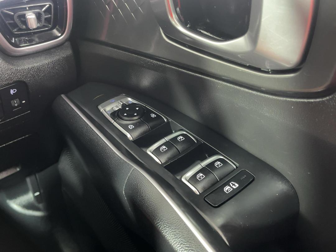 Photo '25' of KIA Sorento