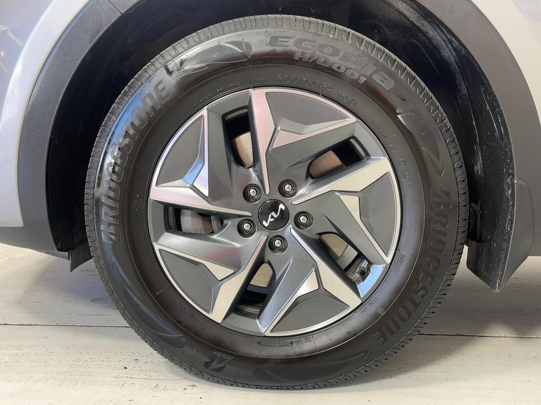 Photo '10' of KIA Sorento