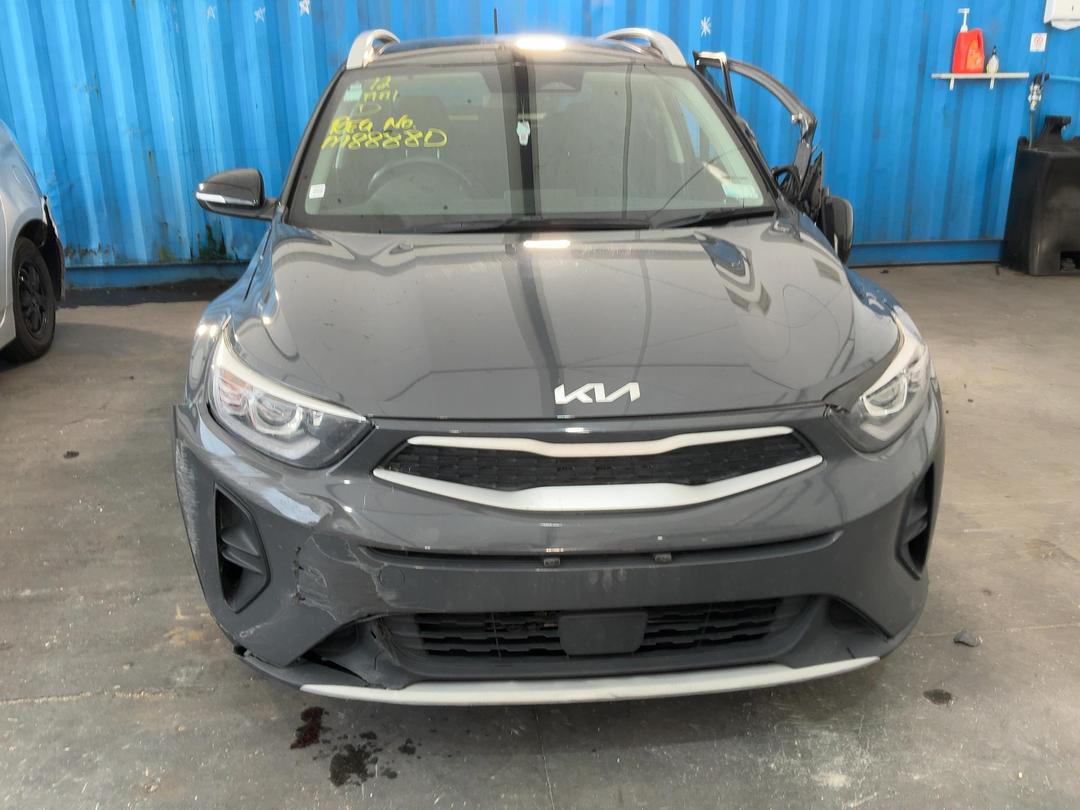 Photo '5' of KIA Stonic LX+ Photo '5' of KIA Stonic LX+