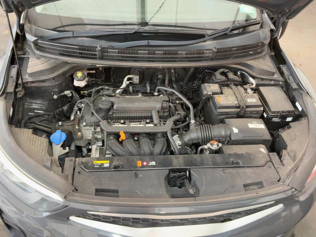 Photo '24' of KIA Stonic LX+ Photo '24' of KIA Stonic LX+
