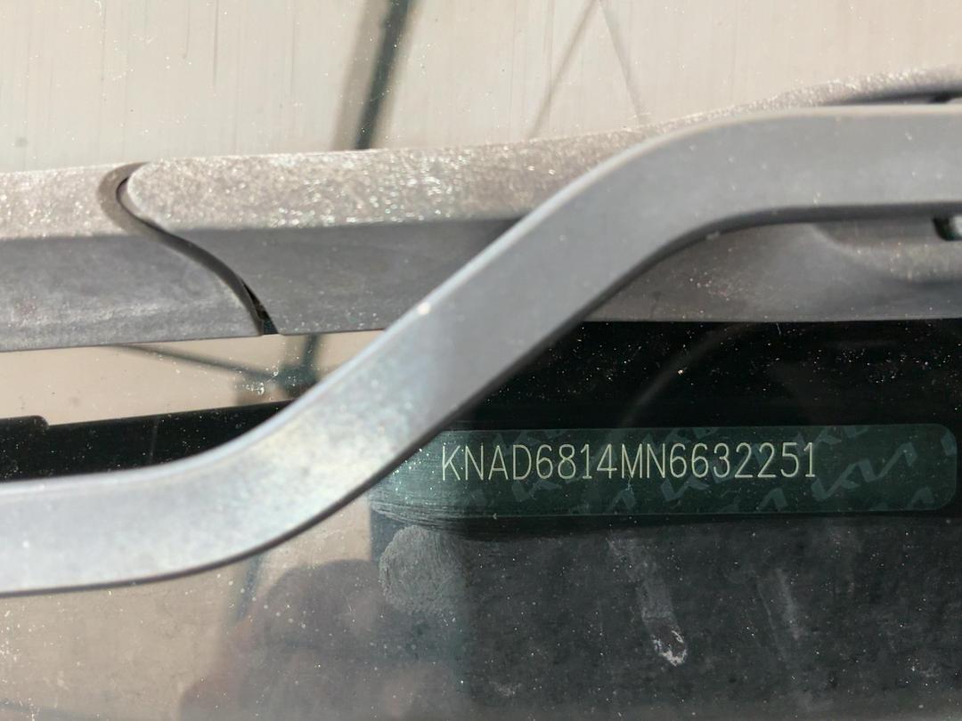Photo '28' of KIA Stonic LX+ Photo '28' of KIA Stonic LX+