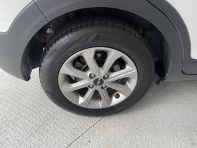Photo '12' of KIA Stonic