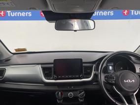 Photo '17' of KIA Stonic