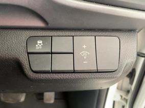 Photo '24' of KIA Stonic