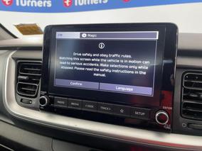 Photo '28' of KIA Stonic
