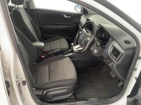 Photo '16' of KIA Stonic