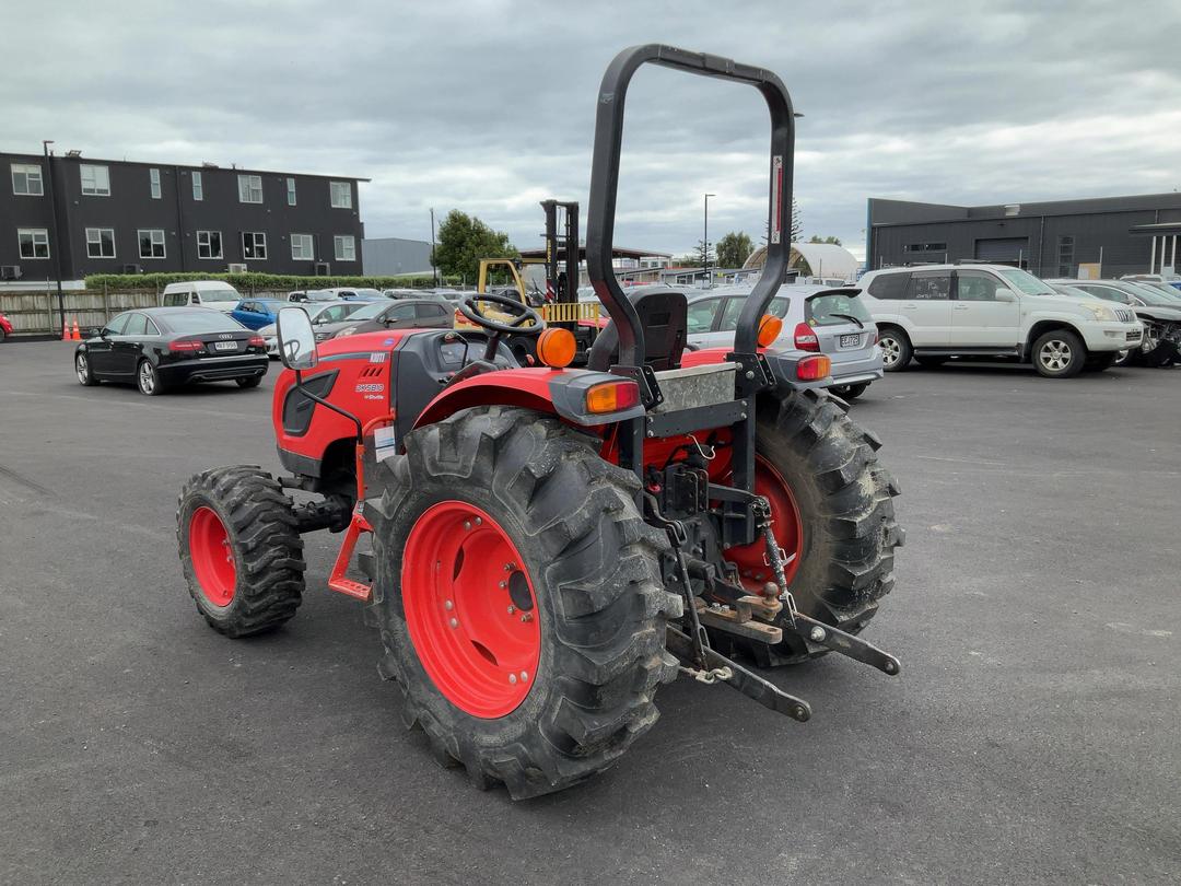 Photo '6' of Kioti DK5810 Tractor