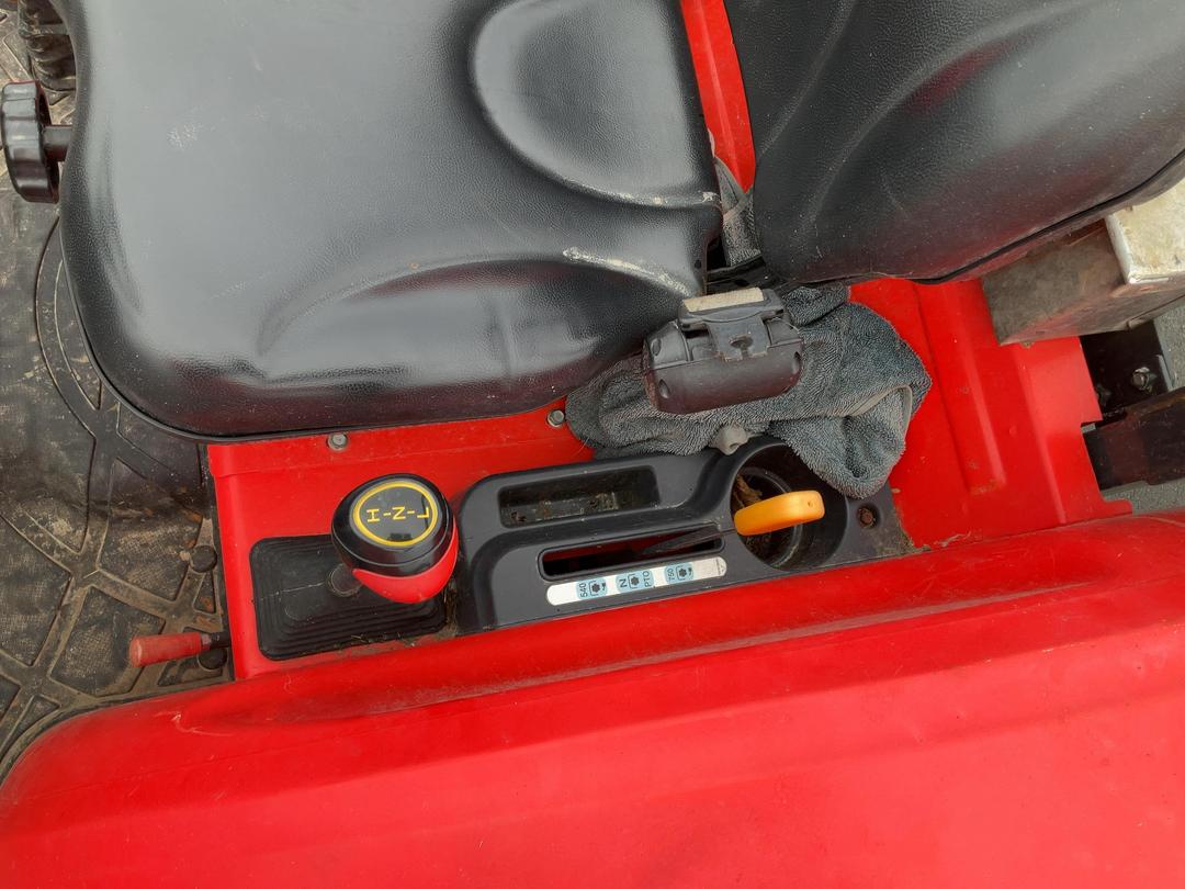 Photo '13' of Kioti DK5810 Tractor