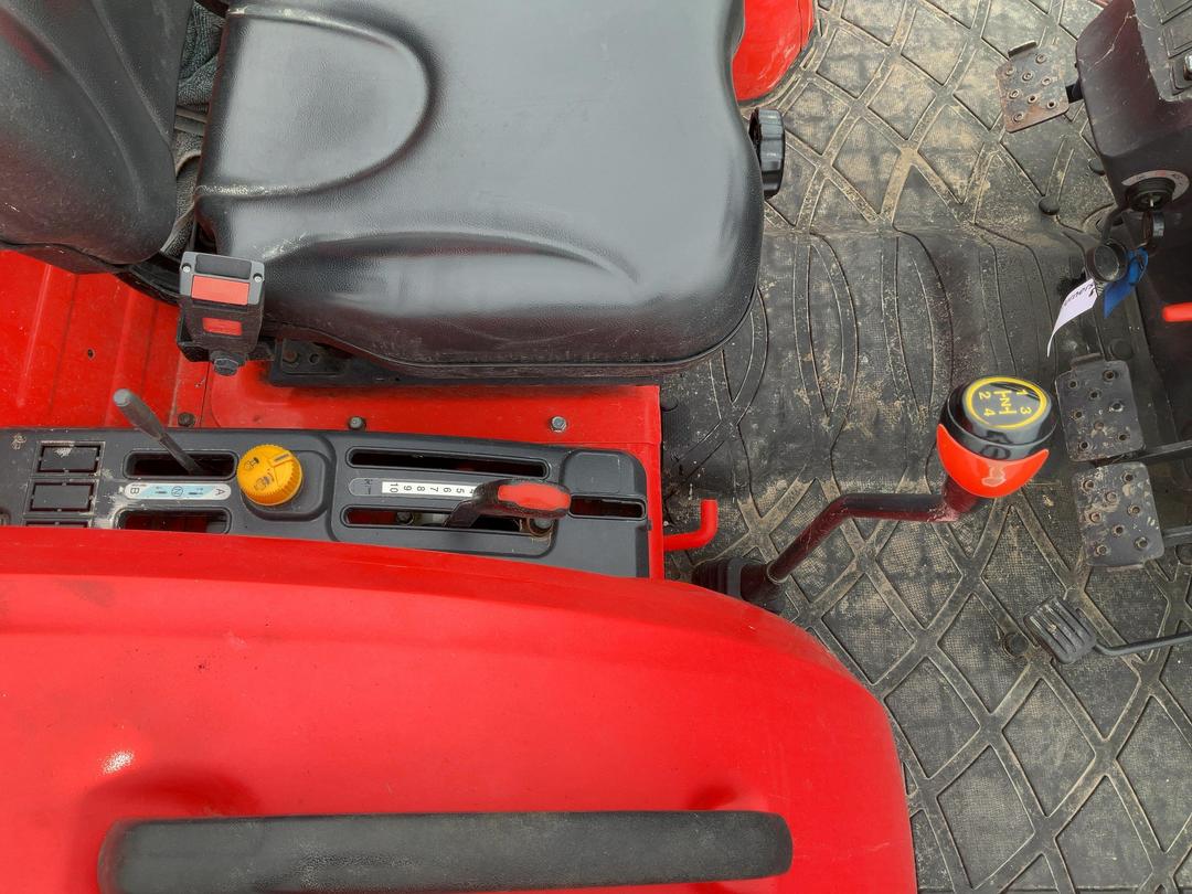 Photo '14' of Kioti DK5810 Tractor