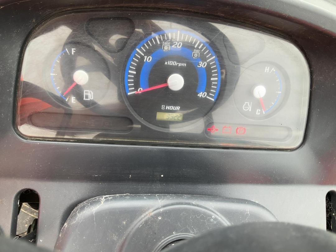 Photo '10' of Kioti DK5810 Tractor