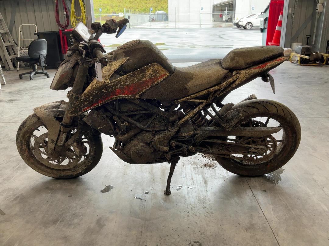 Photo '4' of KTM 390 Duke