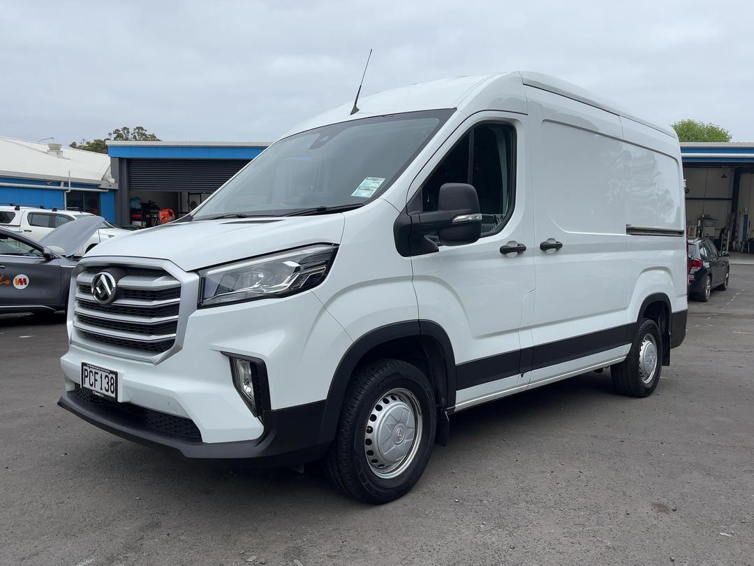 Photo '4' of LDV Deliver 9
