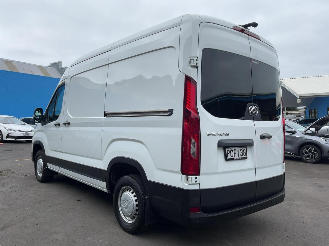 Photo '5' of LDV Deliver 9