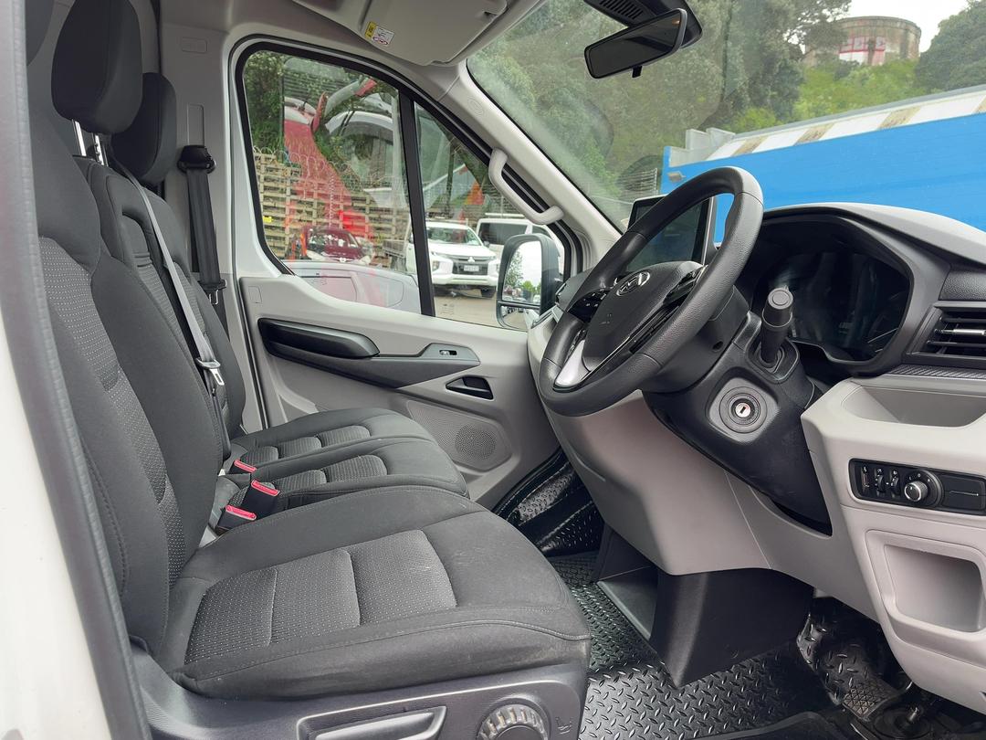 Photo '16' of LDV Deliver 9