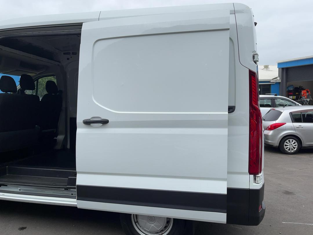 Photo '19' of LDV Deliver 9