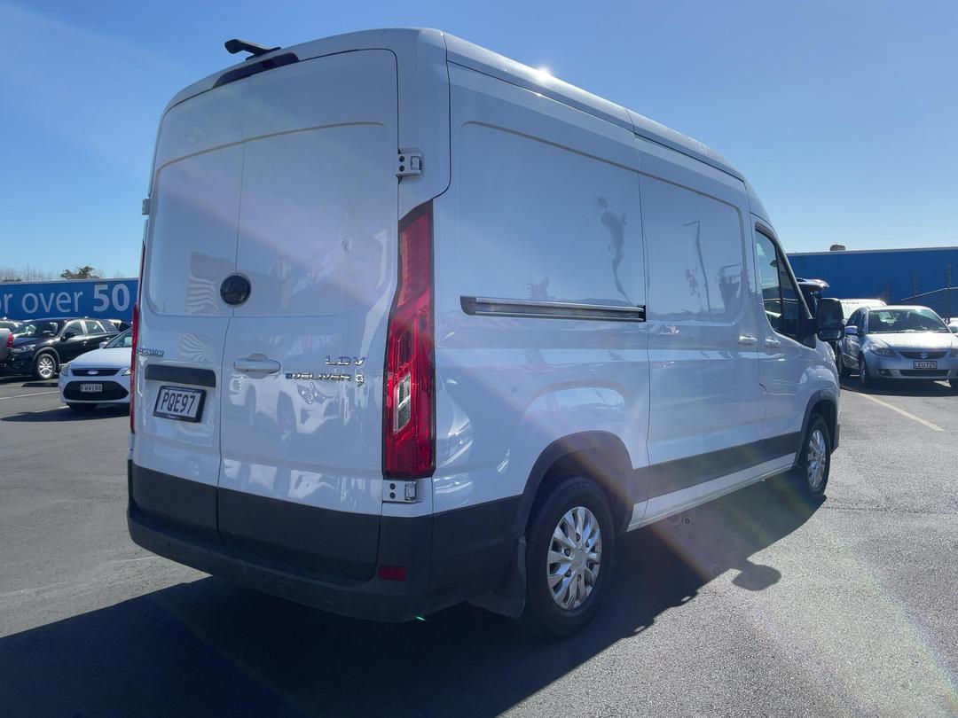 Photo '7' of LDV Edeliver 9