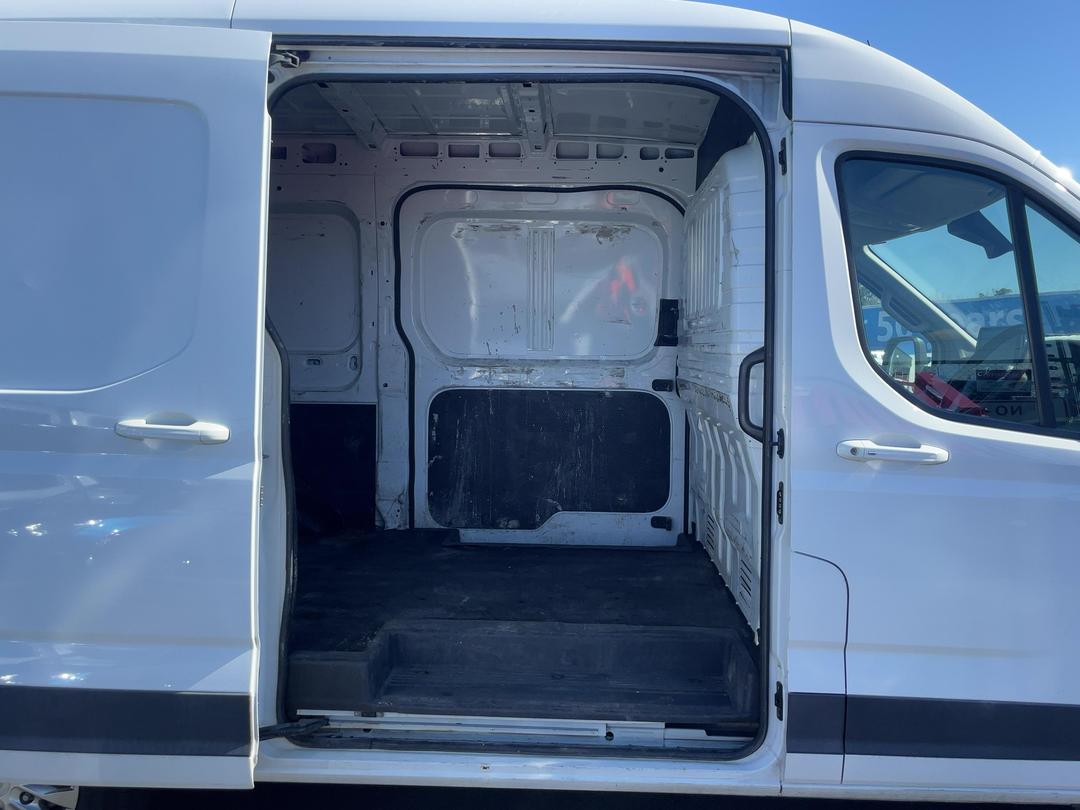 Photo '19' of LDV Edeliver 9