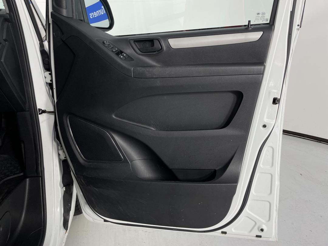 Photo '15' of LDV G10