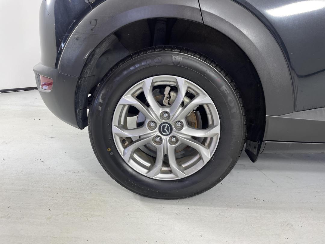 Photo '12' of Mazda CX-3