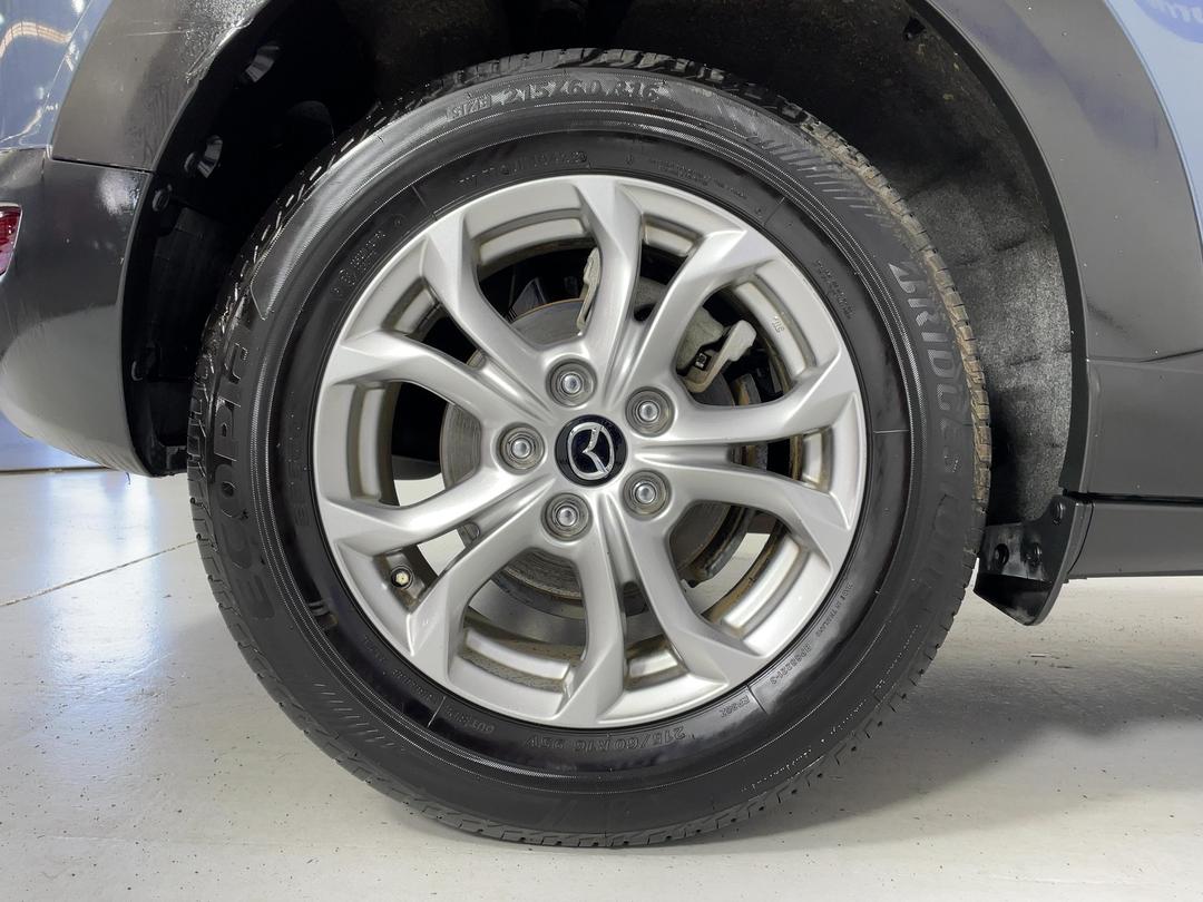 Photo '12' of Mazda CX-3