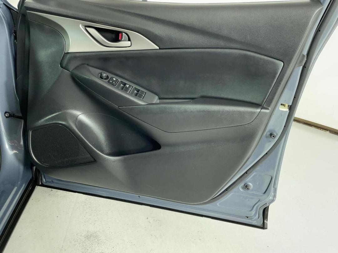 Photo '15' of Mazda CX-3