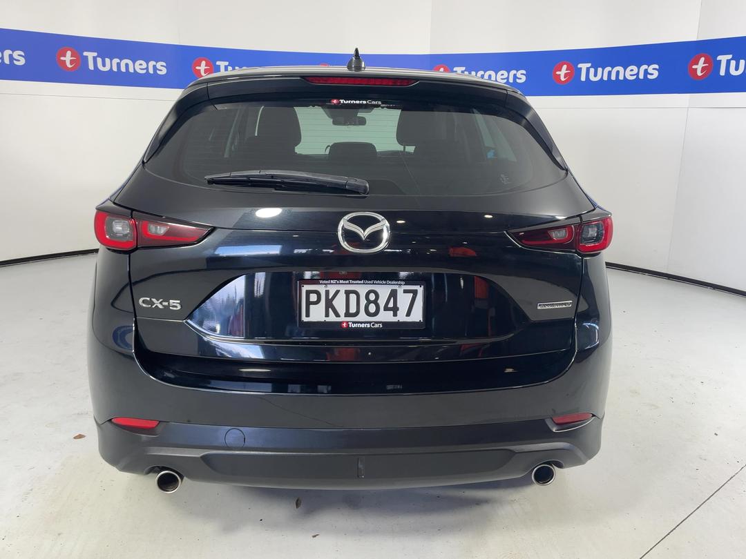 Photo '6' of Mazda CX-5