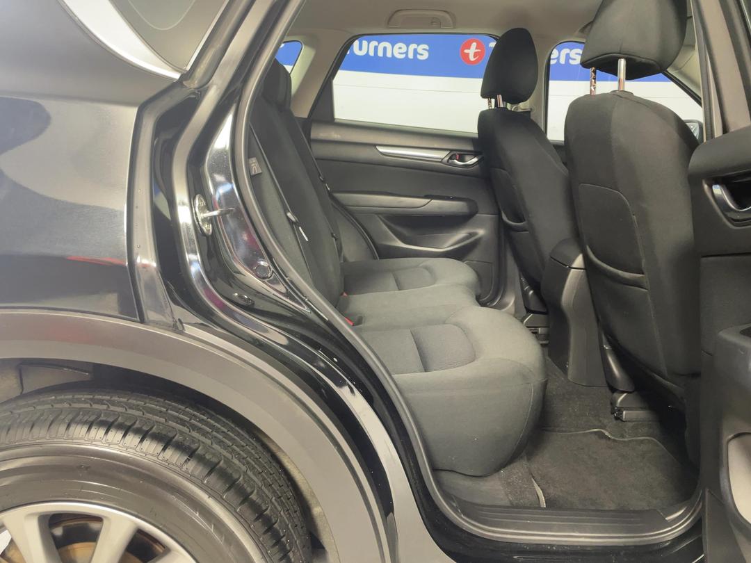 Photo '20' of Mazda CX-5