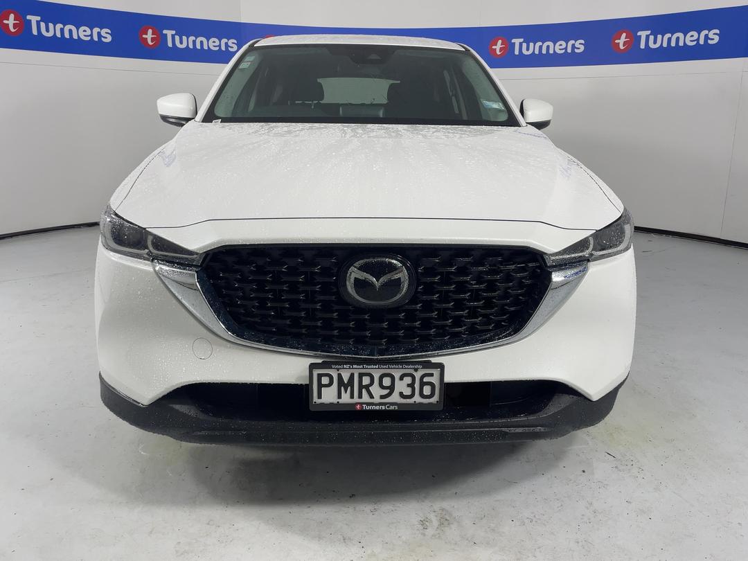 Photo '2' of Mazda CX-5