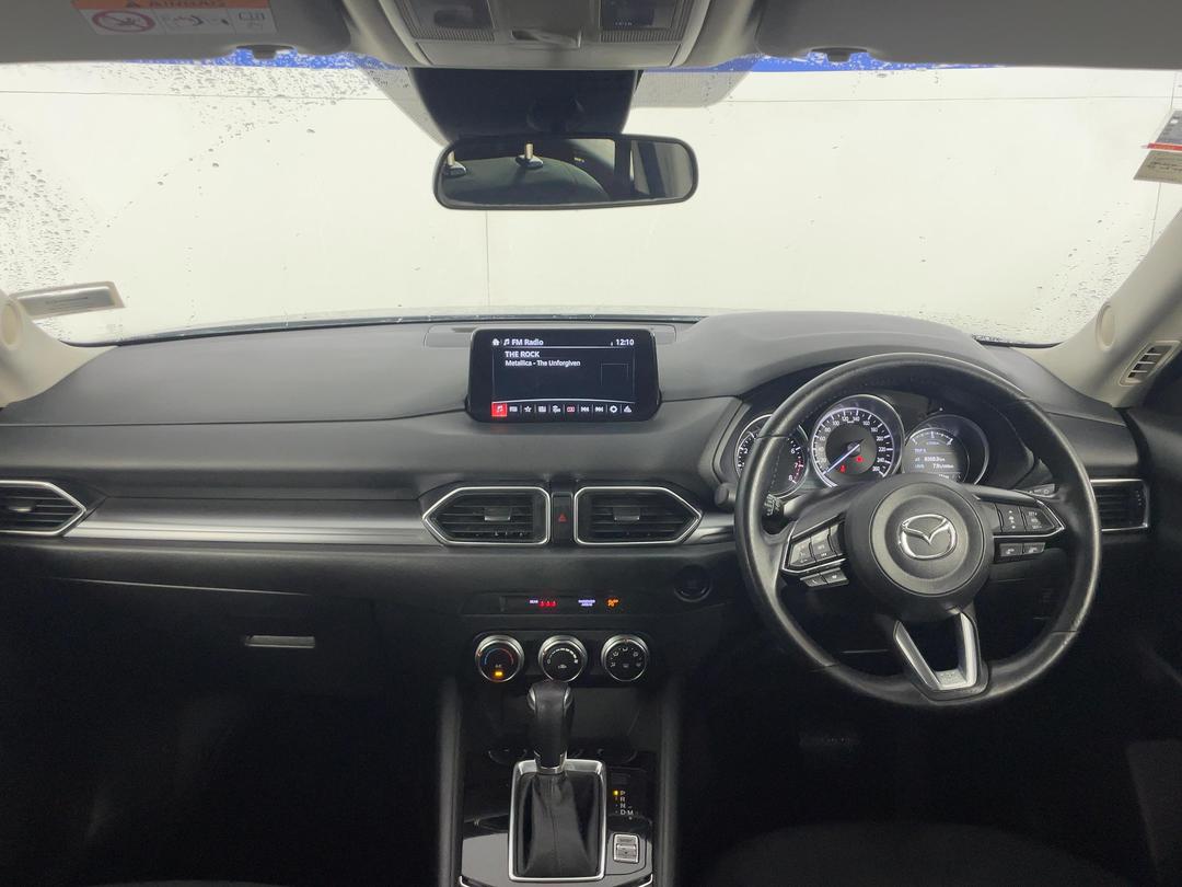 Photo '17' of Mazda CX-5
